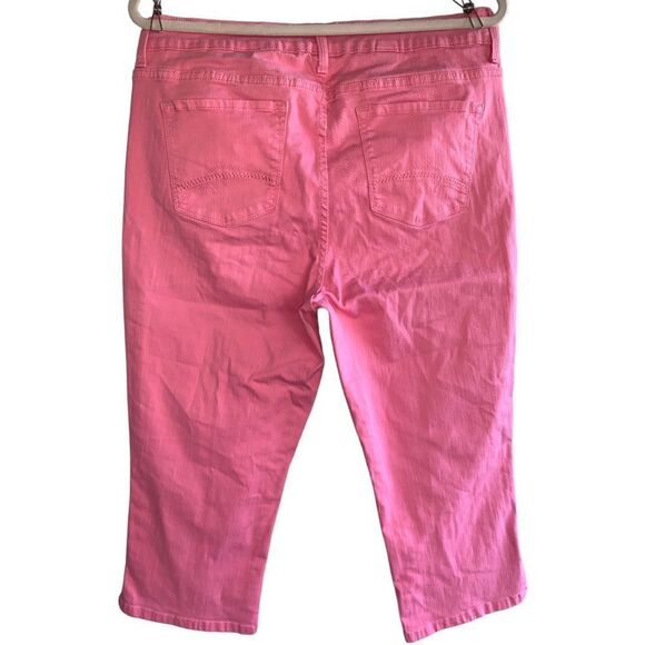 NYDJ lift tuck technology and crop flamingo color 5 pockets size 14 jeans - Picture 2 of 10